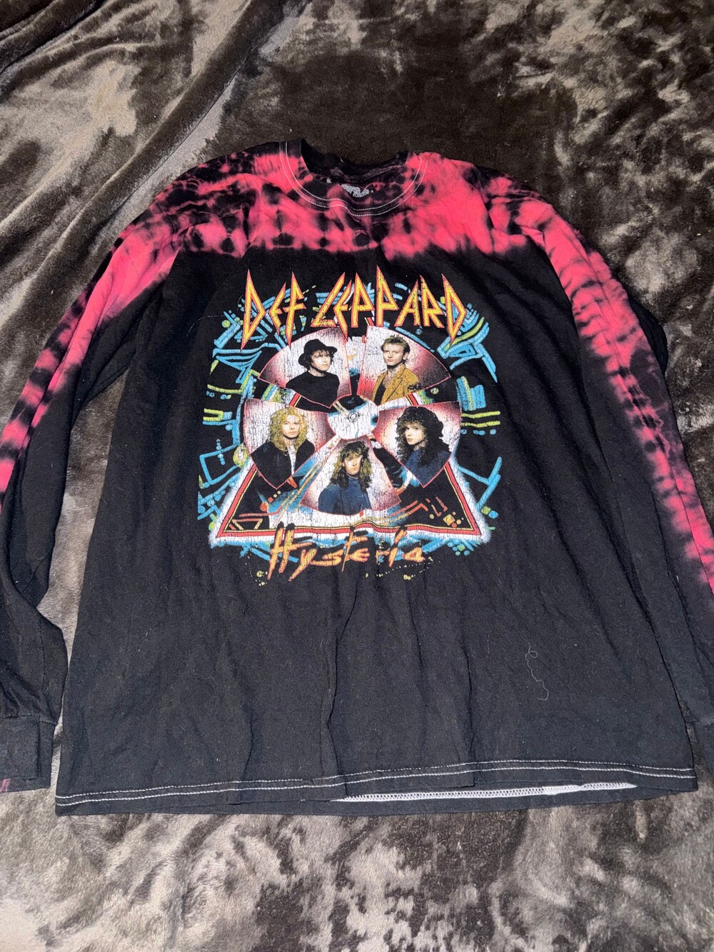 Def Leppard Hysteria Large Long Sleeve Shirt Black Red Tie Dye